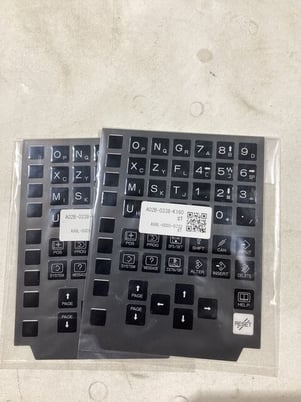 Fanuc a98l-0050-0732#t cnc operator keyboard used - Image 1