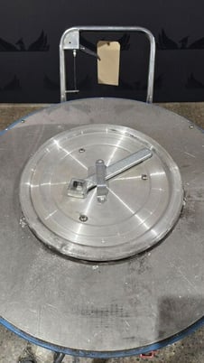 Wenesco high tempepture kettle with lifting table used - Image 6