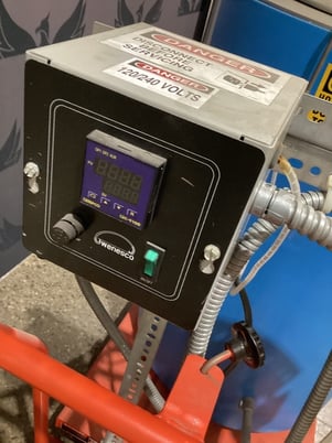 Wenesco high temperature industrial kettle with lifting table used - Image 7