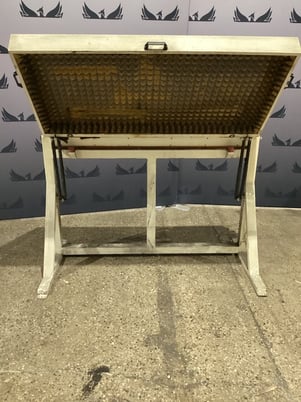 Modular Incline Redirect Table USED - Image 1