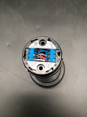 Allen-bradley 855e-bmm10c panel accessories used - Image 3