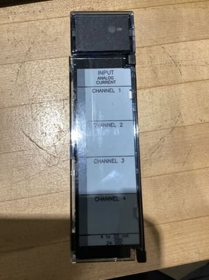 General electric ic693alg221k input module used - Image 1