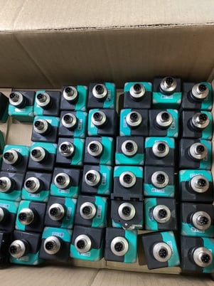 PEPPERL+FUCHS NBN40-L2-A2-V1 Inductive Sensor USED - Image 5