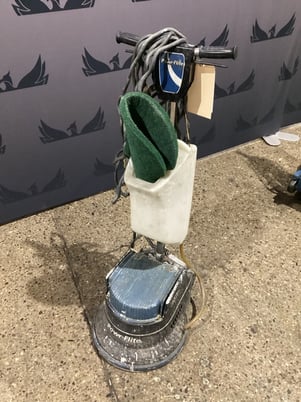 Powr-flite m171hd-3 floor scrubber/ polisher used - Image 2