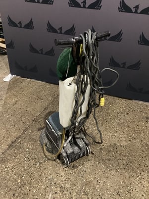 Powr-flite m171hd-3 floor scrubber/ polisher used - Image 3