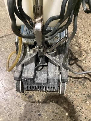 Powr-flite m171hd-3 floor scrubber/ polisher used - Image 8