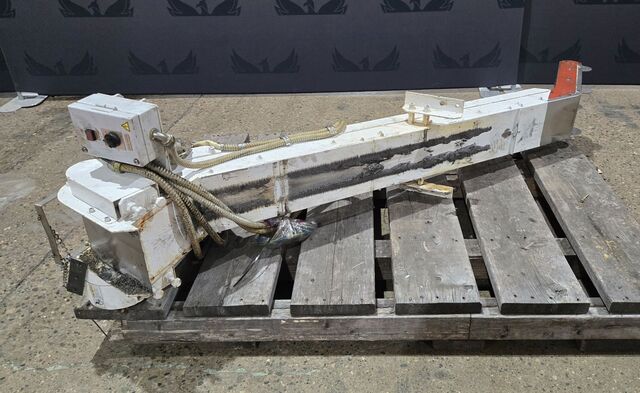 San-S Industry #TC-MU18-41+165/40, chip conveyor, 2019 - Image 2