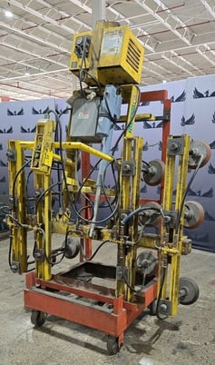 1140 lb. Acco #1600-6-4-4-12-B8M, vacuum lift assist for panels - Image 2