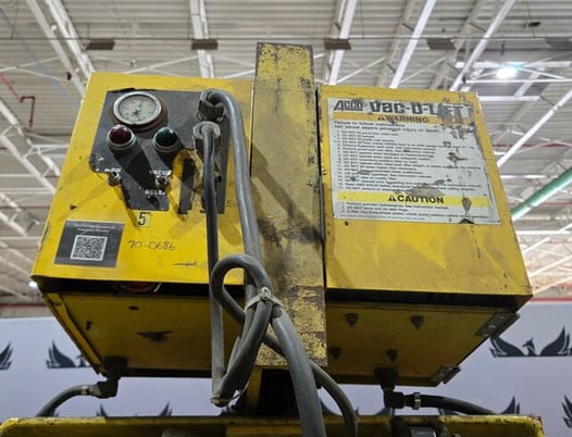 1140 lb. Acco #1600-6-4-4-12-B8M, vacuum lift assist for panels - Image 5