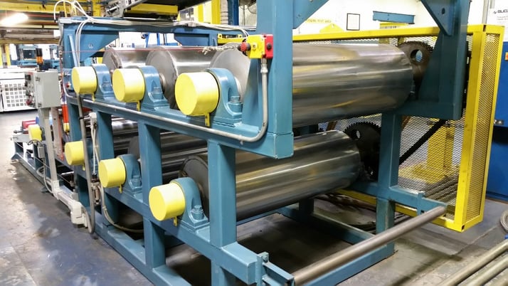 16" x 48" 2-roll vertical roller bearing calender with 6 cooling drums - Image 3