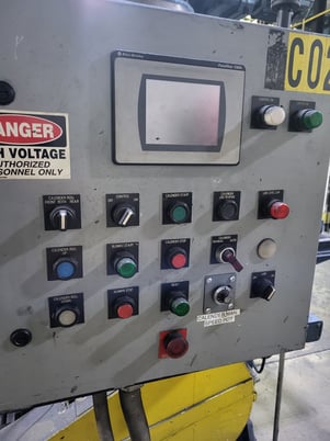 16" x 48" 2-roll vertical roller bearing calender with 6 cooling drums - Image 6