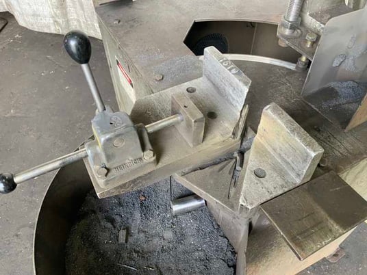 16" Everett #MIT-16, abrasive saw, manual slide vise - Image 9