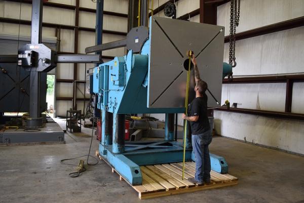 25000 lb. Aronson #GE-250, welding positioners, 60" x 60" table, geared elevation - Image 2