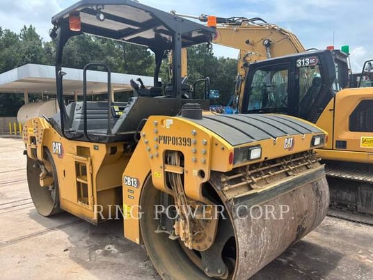 Caterpillar CB13 OSC, Twin Drum Roller, 819 hours, S/N: PWP01399, 2024 - Image 2