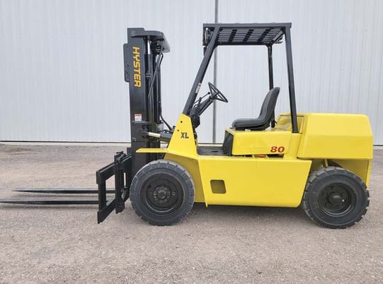 8000 lb. Hyster #H80XL, forklift, 171" lift height, Perkins 4 cyl diesel engine, solid tires, 3-mast - Image 4