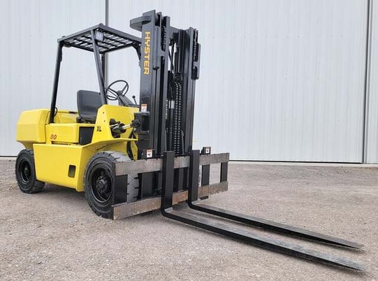 8000 lb. Hyster #H80XL, forklift, 171" lift height, Perkins 4 cyl diesel engine, solid tires, 3-mast - Image 5