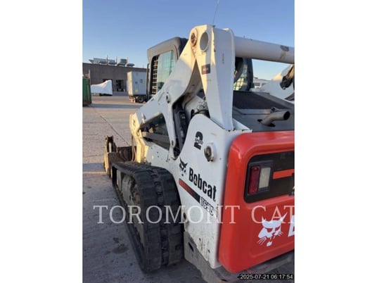 Bobcat T-650, Track Loader, 2298 hours, S/N: A3P014105, 2012 - Image 4