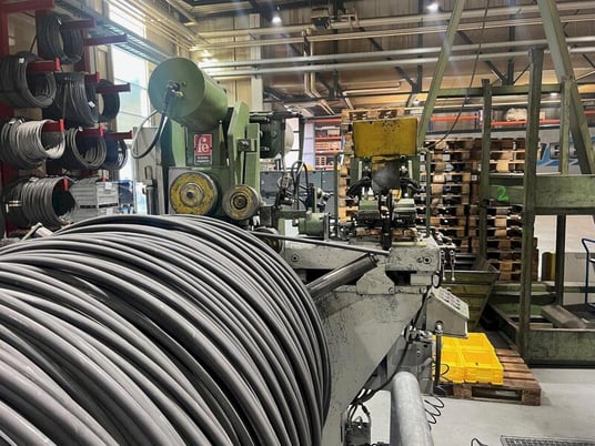 6000 lb. FE #PF-6000-08-BW, 8" mandrel diameter, 7' max width of coil, integrated butt welder - Image 4