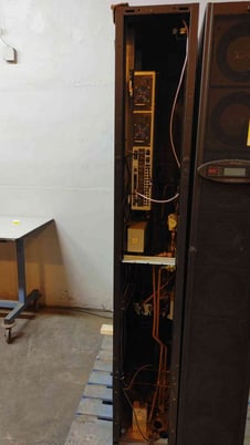 10 Ton, APC #ACRD100, InRow RD CRAC Unit, Air Cooled, R410A, 550/238 psig, 208-240 VAC, 2010 - Image 4