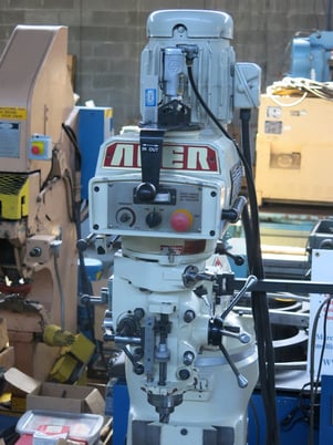 Acer #3VS, variable speed Milling Machine, w/DRO, 9" x 42" - Image 5