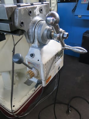 Acer #3VS, variable speed Milling Machine, w/DRO, 9" x 42" - Image 8