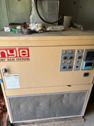Nyle #L500, Dry Kiln, 8 fans, insulated container, 2003 - Image 1