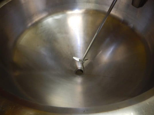 12.5 Gallon (50 Liter) Stainless Steel Feed Hopper - Image 8
