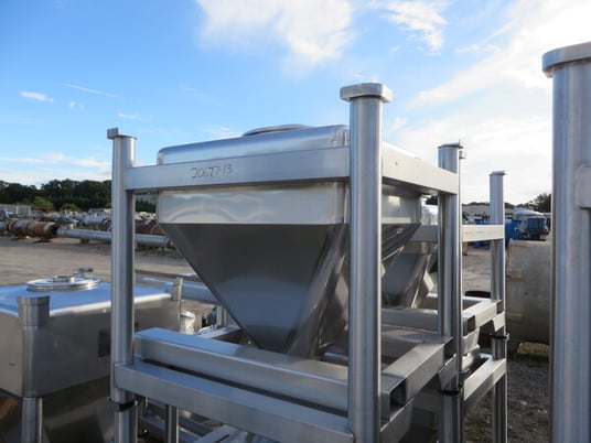 18 cu.ft. Stainless Steel Tote - Image 1