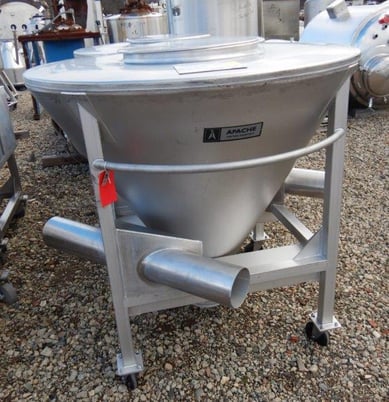 20 cu.ft. Apache Stainless Steel Cone Shaped Portable Tote - Image 1