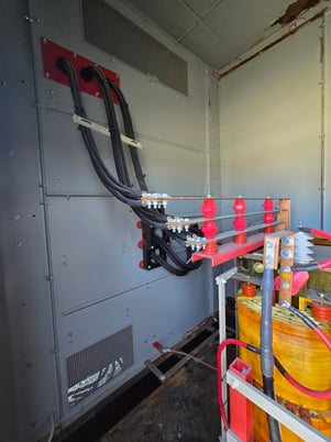 750 KVA 12470 Primary, 600 Secondary, Power Systems enclosed mini substations, 2014 - Image 4