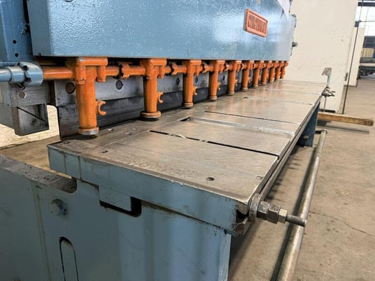 3/8" x 10' Cincinnati #2510, mechanical squaring shear, 18" throat, 36" front operated power back gauge, 128" - Image 3