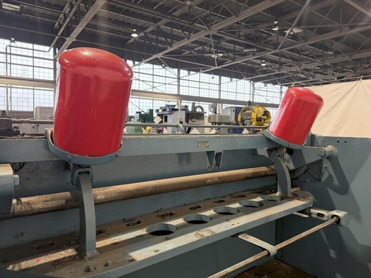 3/8" x 10' Cincinnati #2510, mechanical squaring shear, 18" throat, 36" front operated power back gauge, 128" - Image 10