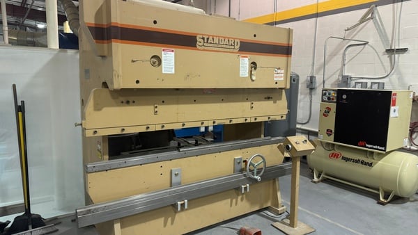 100 Ton, Standard Industrial #AB100-8, Hydraulic Press Brake, 8' overall, 77" between housing, 13" open, 7" - Image 1