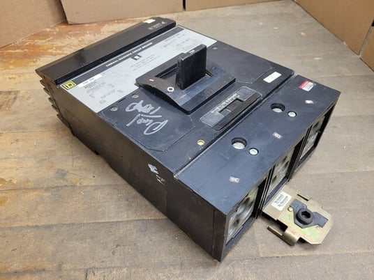 Square D MH36700, I-Line Circuit Breaker, 700 Amp, 600 Volts, 3P, UL & Nema, IEC certified - Image 1