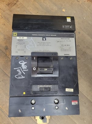 Square D MH36700, I-Line Circuit Breaker, 700 Amp, 600 Volts, 3P, UL & Nema, IEC certified - Image 2