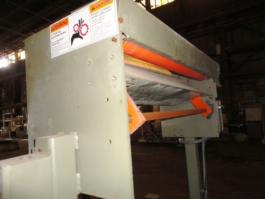 Cincinnati Milacron, 2-Roll Sheet Take-Off, 34" Face x 18" diameter Rolls, 4 diameter x 34" width Pull Roll - Image 2