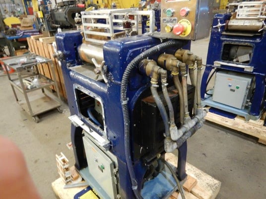 4" x 12" J.h. Day, 3 roll Mill - Image 2