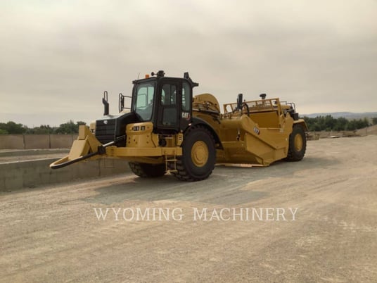 Caterpillar 627, Wheel Tractor Scraper, 12 hours, S/N: WYG00339, 2025 - Image 1