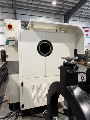 47" x 240" Summit #47-9x240, hollw spindle lathe, 25" 3-jaw chuck, 9" bore, A2-15, Newall 2-Axis digital read - Image 4