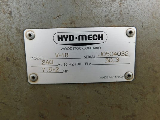 18" x 20" Hyd-Mech #V-18-Series-II, band saw, 2 sets clamps, 2004 - Image 5