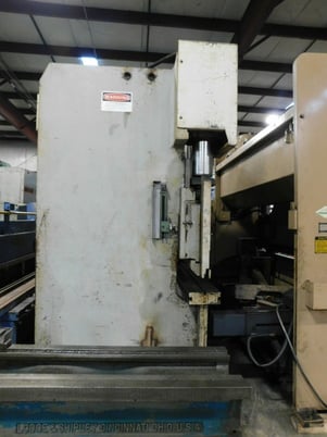 225 Ton, Pacific #J225-12, press brake, 12' overall, die holder, 1998 - Image 5