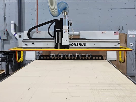 Onsrud #5100M12, Fanuc 0i, 10 HP HSD spindle ES929, 82-5/8" x 200-7/8"table, 2018 - Image 2