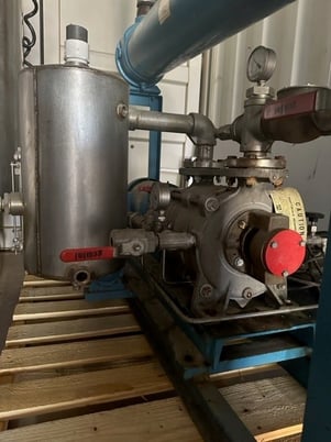 Kinney, Liquid Ring Vacuum Pump & Cooling System w/Tank, 5 HP, 208/220 V - Image 3