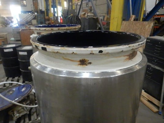 120 gallon Pfaudler, Glass Lined Jacketed Tank, 30" diameter x 33" straight side, 100 psi/FV @ 360&deg;F - Image 2