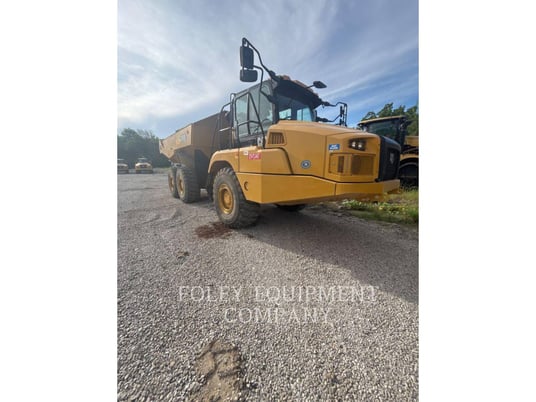 Caterpillar 730-04, Articulated Truck, 702 hours, S/N: 3T303134, 2023 - Image 2