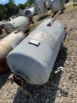 200 gallon Komline-Sanderson, Stainless Steel Tank, Vertical, 32" diameter x 60" Straight Side - Image 1