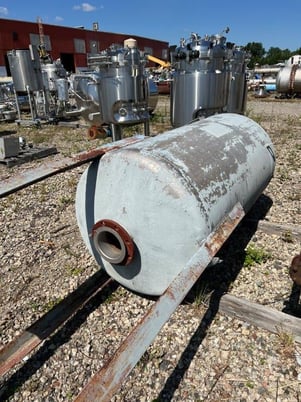 200 gallon Komline-Sanderson, Stainless Steel Tank, Vertical, 32" diameter x 60" Straight Side - Image 2