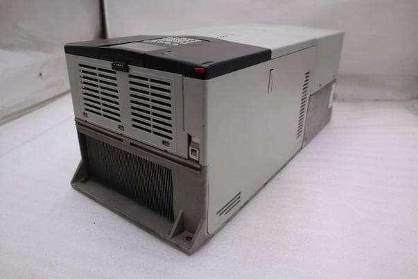 Allen-Bradley Bradley 20BD065A0AYNAND0 /B PowerFlex 700 480V 65A AC Drive STOCK H1566 - Image 4