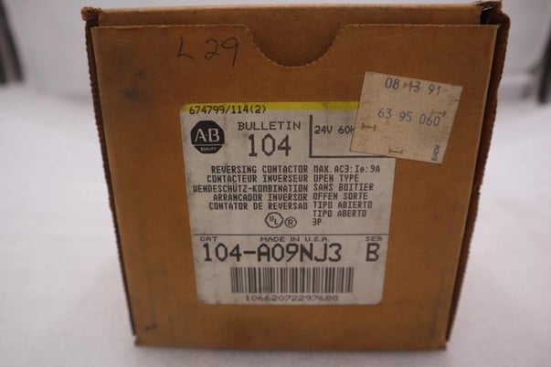 NEW OPEN BOX Allen-Bradley Allen Bradley 104-A09NJ3 SER A 24V Ser B STOCK K-3546 - Image 1