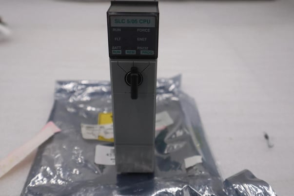 Allen-Bradley Bradley 1747-L551 SLC 500 SLC 5/05 CPU Processor Controller Ser A STOCK H5 - Image 6